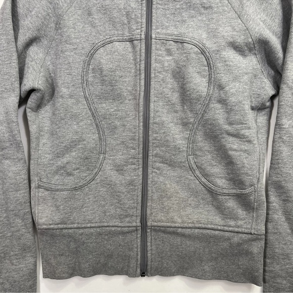 Lululemon scuba hoodie
Women's size 8 (no size dot) - Picture 2 of 4